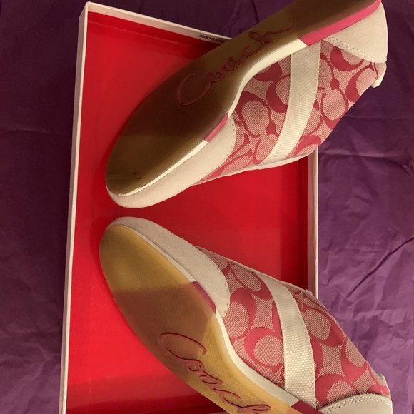Coach Women Shoes - Picture 4 of 6